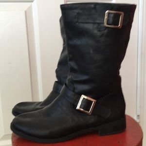 Pleather Upper 1” heel